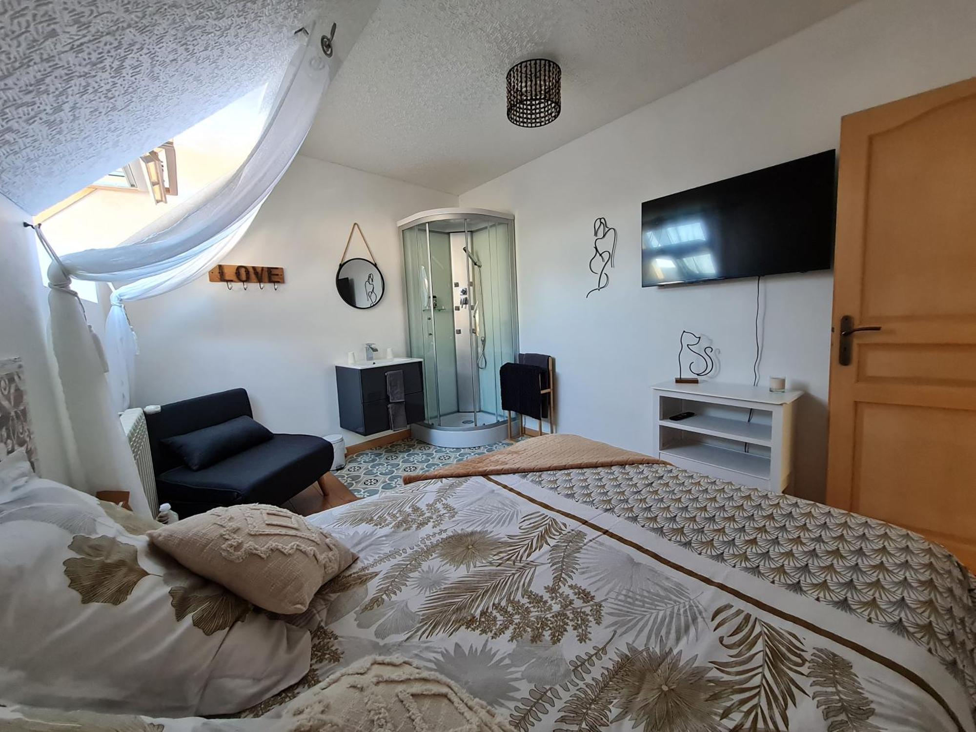Saint-Nicolas-des-Motets Chez Malia Bed & Breakfast エクステリア 写真