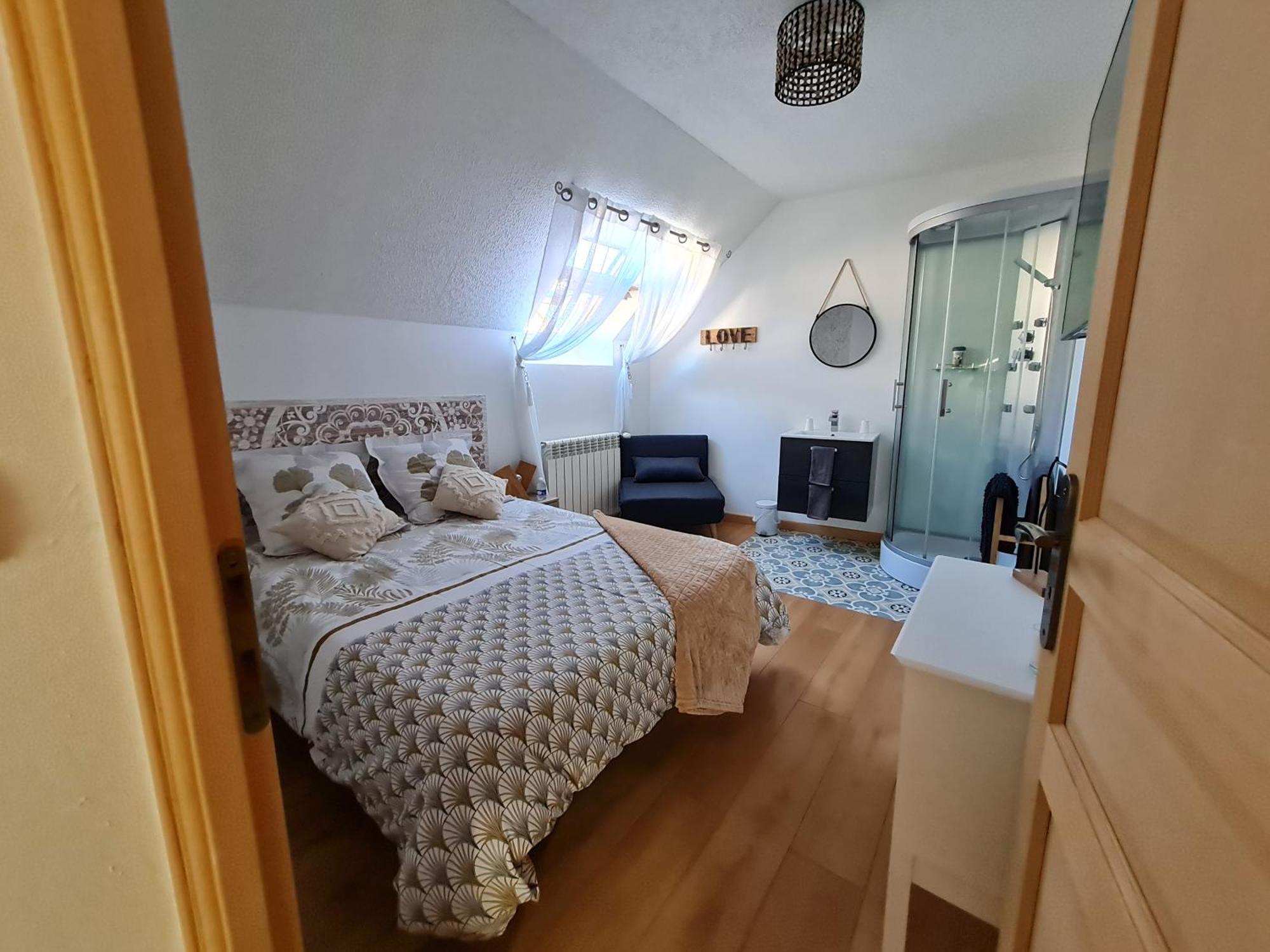 Saint-Nicolas-des-Motets Chez Malia Bed & Breakfast エクステリア 写真